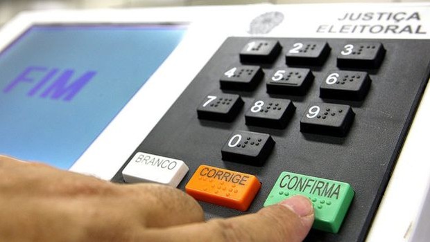 TRE vai usar quase 15 mil modelos da nova urna eletrônica nas eleições 2022 na Bahia