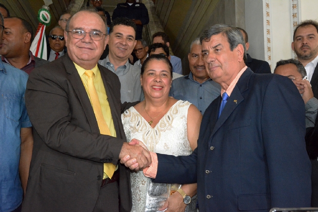 Novo prefeito comandará Feira de Santana por 7 dias