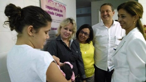 Eduardo Campos visita Hospital da Mulher