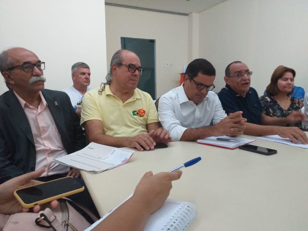 Partidos se unem para lançar candidato a prefeito de Feira
