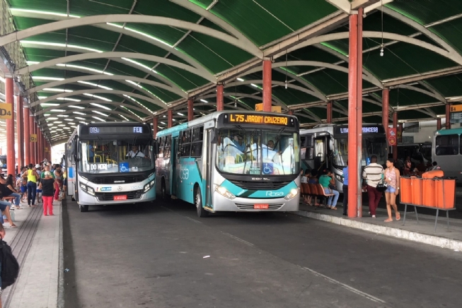 Prefeitura de Feira amplia frota e horário do transporte coletivo, a partir de segunda