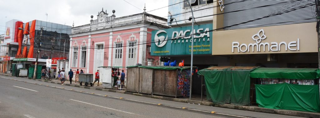 Secretário diz que órgão do Estado comparou centro de Feira com favela