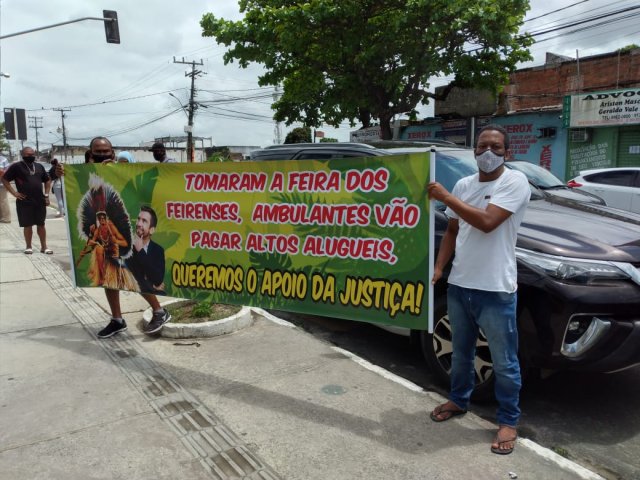 Justiça nega liminar que pedia suspensão da saída dos ambulantes das ruas de Feira