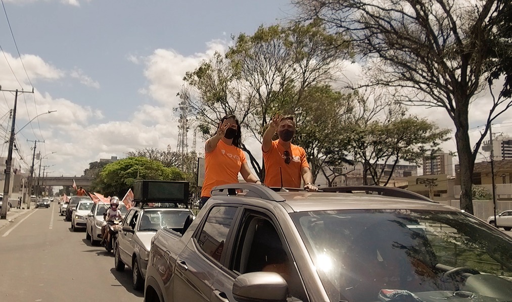 Partido Novo começa campanha com carreata de Carlos Medeiros