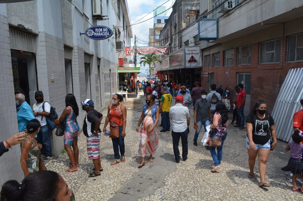 Comércio está autorizado a funcionar no feriado e em horário especial neste sábado e domingo