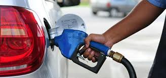 Presidente do Sindicombustíveis Bahia critica aumento do preço da gasolina