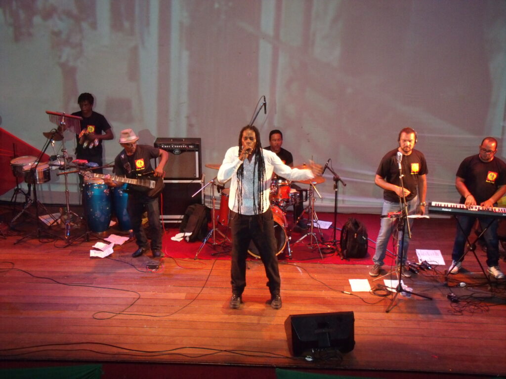 Gilsam e convidados apresentam live show “De Bob Marley a Lucas da Feira”