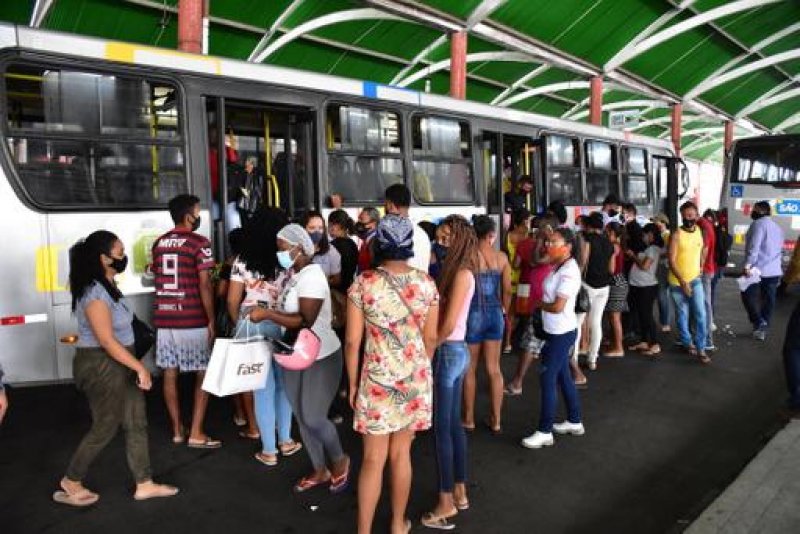 Comissão de Saúde pede intervenção de Colbert no Transbordo Central