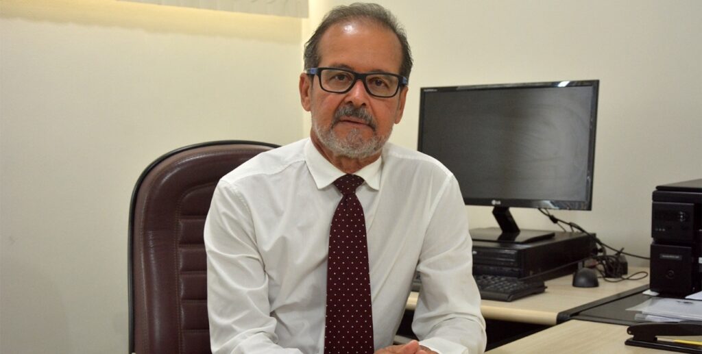 Rejeitado pela Câmara, ex-procurador Moura Pinho assume o cargo no governo Colbert