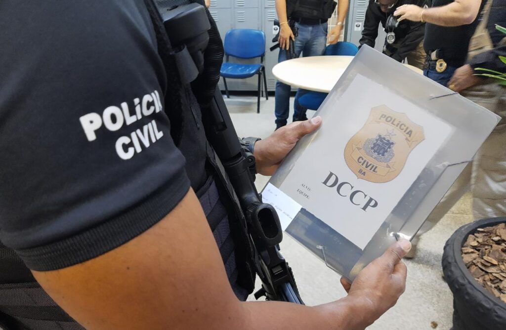 Polícia faz operação por fraudes no pagamento automático de pedágio em Salvador e Feira