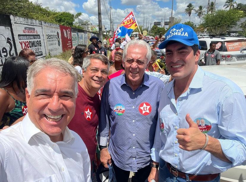 Senador Otto marca presença em carreata de apoio a Jerônimo e Lula em Feira de Santana