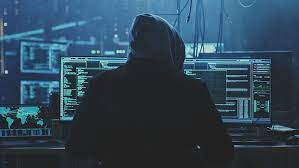 Polícia Federal prende hacker, em Feira, suspeito de invadir sites do Senado, Exército e TSE