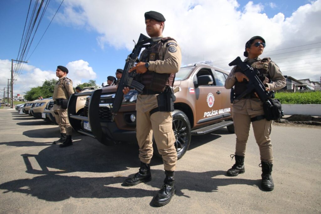 Policiamento de Feira de Santana recebe 27 novas viaturas; Entre elas uma semiblindada