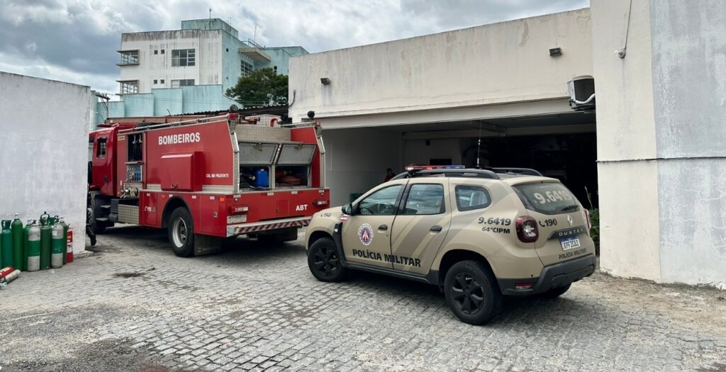 Incêndio atinge sede do SAMU de Feira e atendimento está sendo feito em novo número