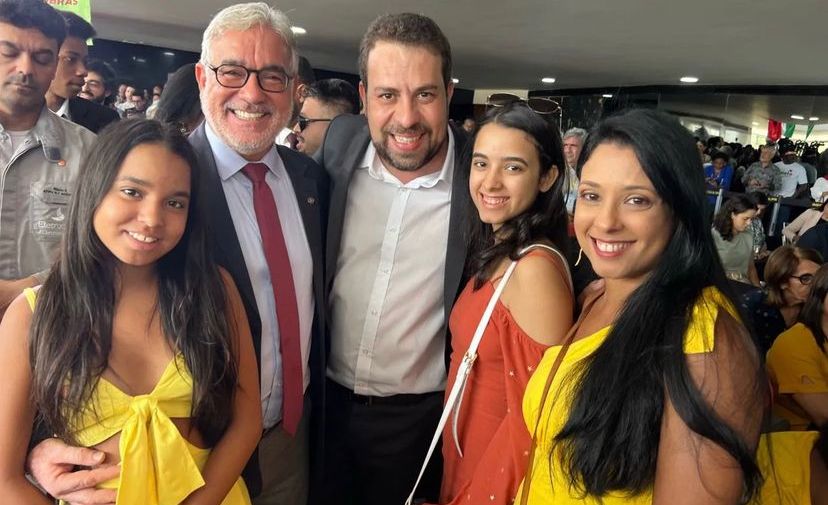 Ao lado de Guilherme Boulos, Zé Neto participa de evento do Governo Federal em Brasília