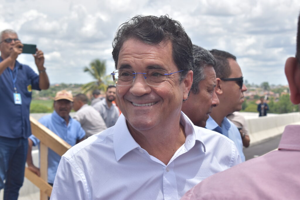 Após 10 anos no PSB, Ângelo Almeida tem filiação ao PT aprovada e reafirma alinhamento com Lula e Jerônimo