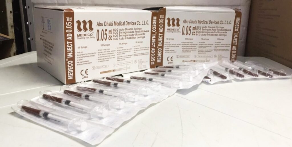 Falta de seringa no mercado prejudica vacinação da BCG em Feira
