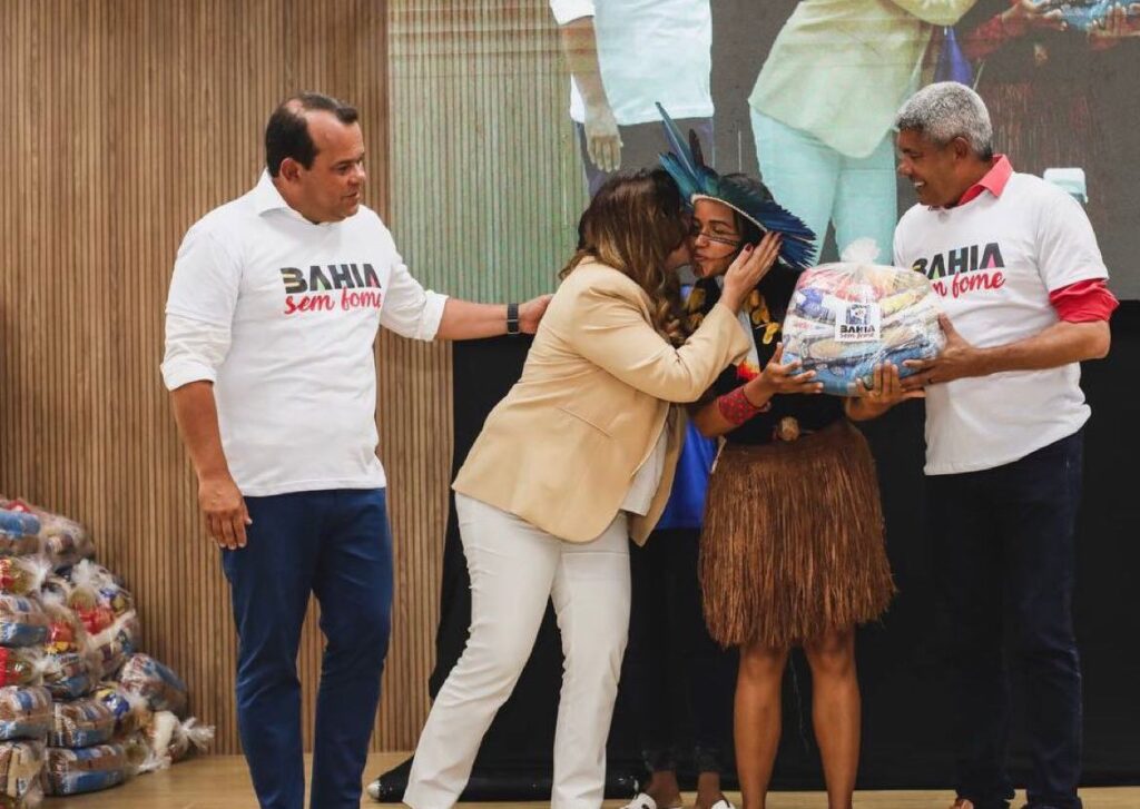 Governo do Estado lança o programa ‘Bahia Sem Fome’, que vai assistir quase 2 milhões de baianos