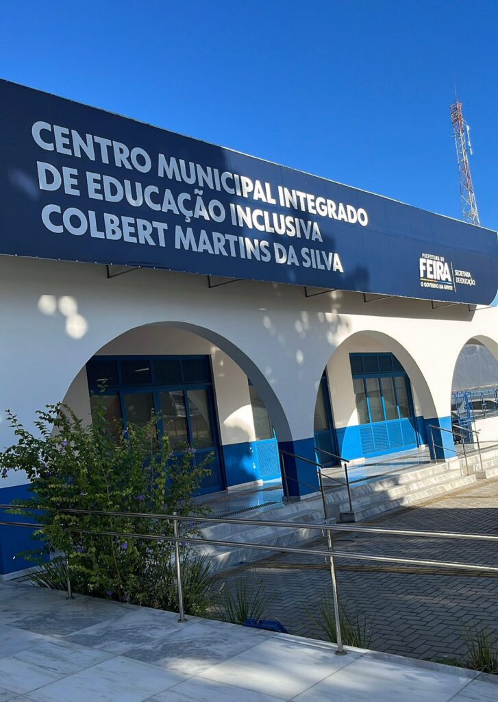 Centro Municipal de Educação Inclusiva, batizado com nome do pai do prefeito, é inaugurado em Feira