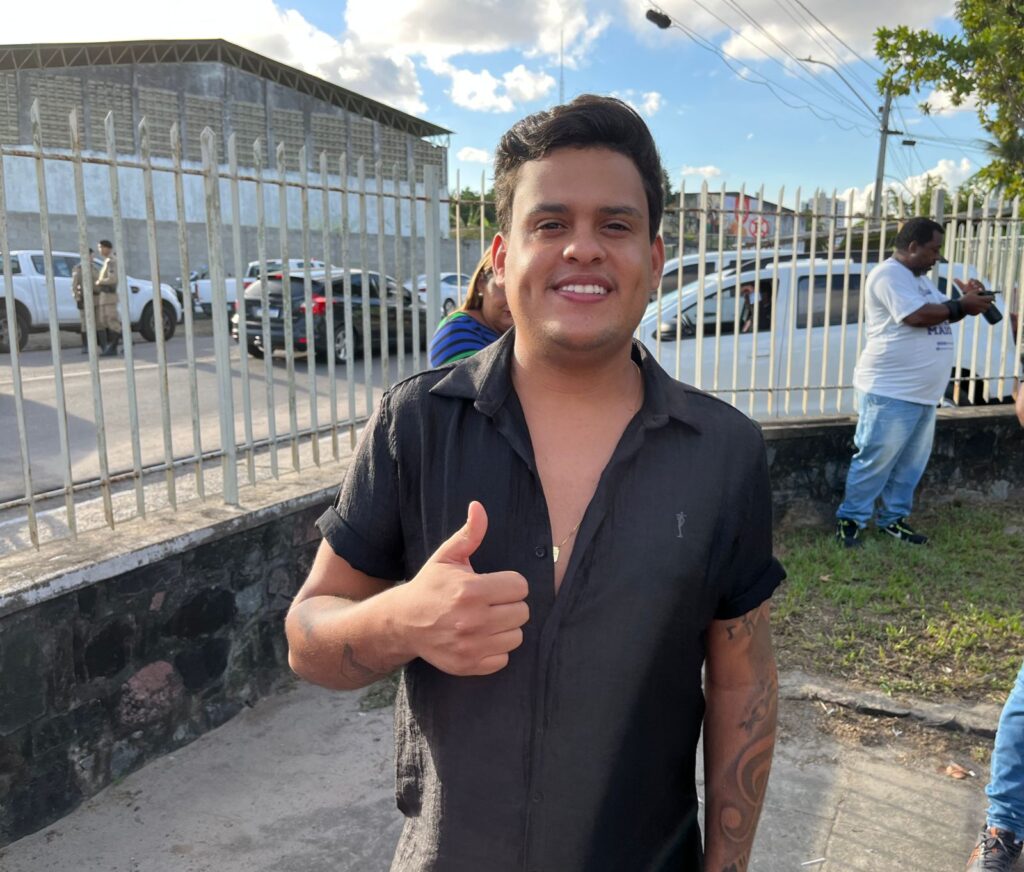 Thiago Aquino vai comandar ‘Bloco da Loja’ na Micareta de Feira 2024