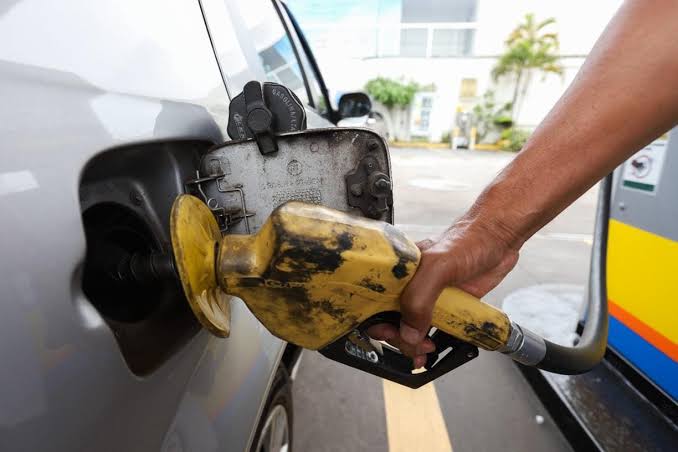 Pesquisa da UEFS aponta queda no preço dos combustíveis em Feira de Santana