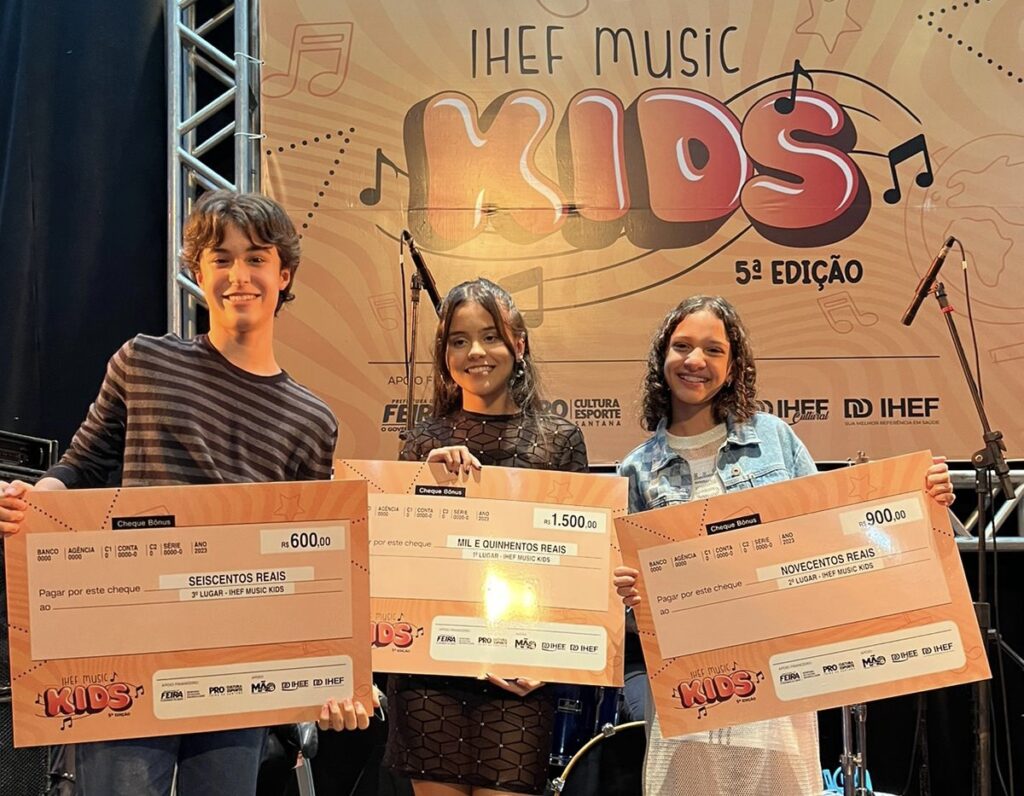 Festival revela 3 novos talentos musicais em Feira de Santana