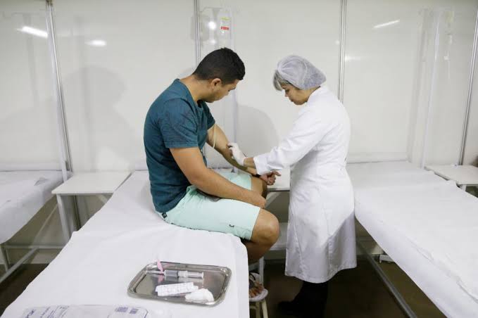 Pessoas com suspeita de dengue não devem demorar para procurar unidade de saúde