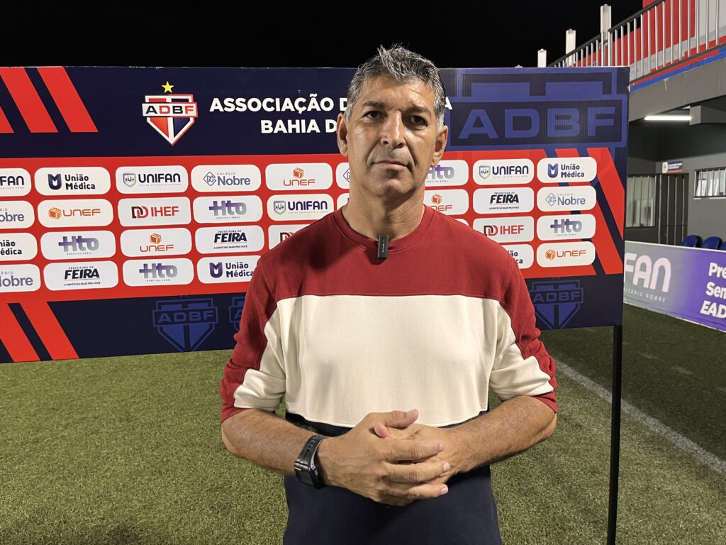 Após bater na trave pelo acesso, técnico João Carlos se despede do Bahia de Feira: ‘Buscamos fazer o melhor’