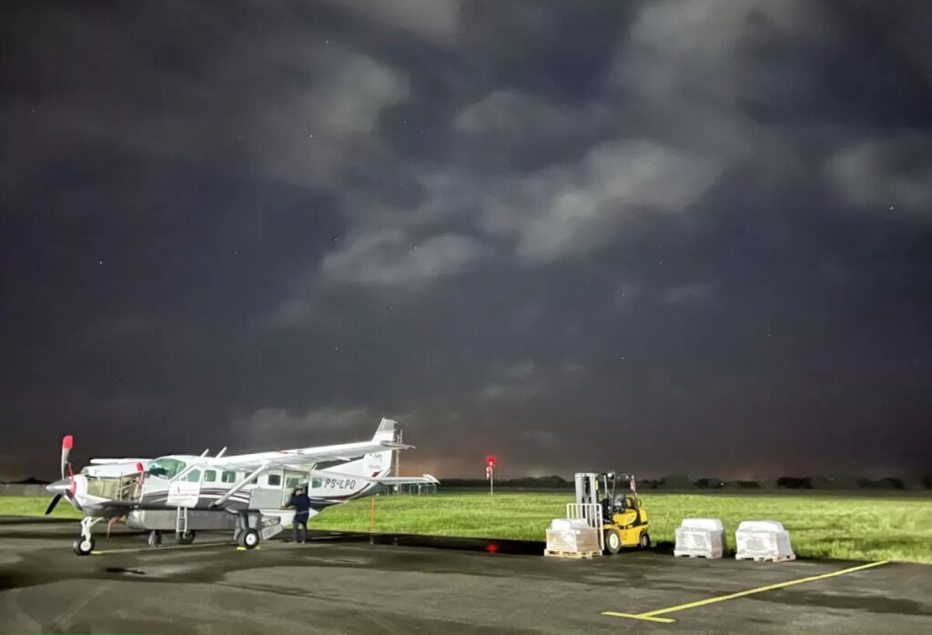 Aeroporto de Feira de Santana recebe operação de desembarque de carga pela primeira vez