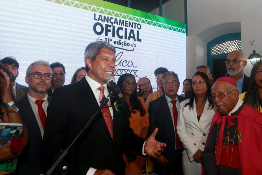 Governador participa do lançamento da 11ª Flica e realiza aula pública sobre a Independência do Brasil em Cachoeira