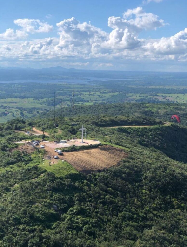 Prefeitura de Conceição da Feira investe em melhorias para alavancar turismo esportivo e religioso na Serra da Putuma