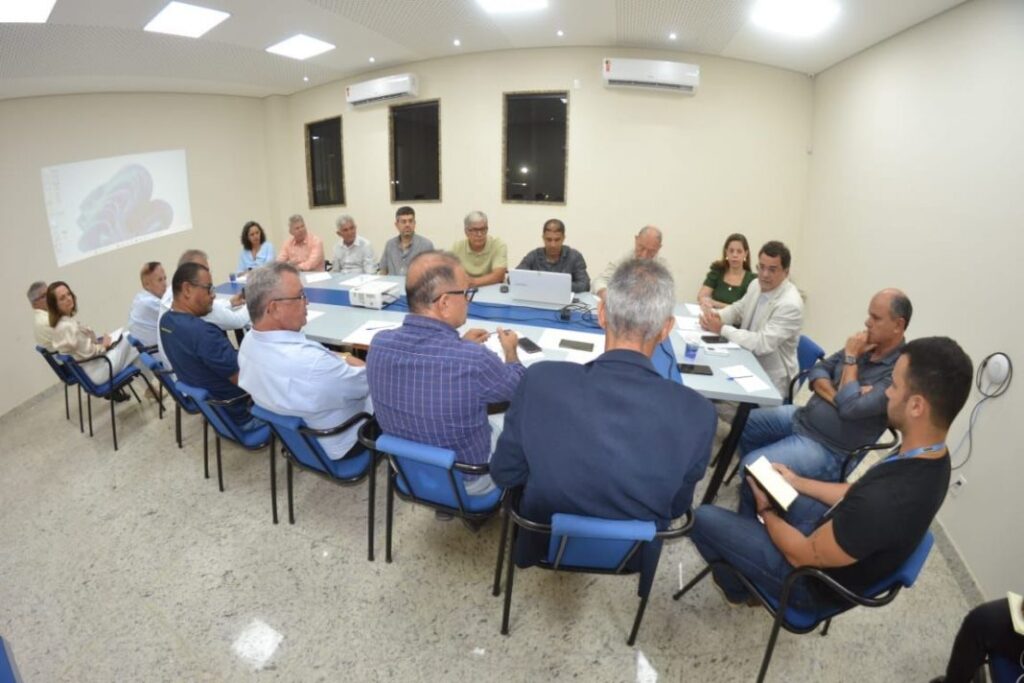Ângelo Almeida se reúne com o CIFS para requalificação do Centro Industrial Subaé