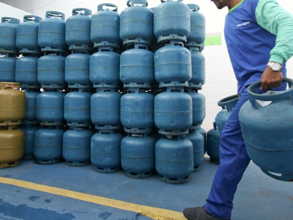 Gás de cozinha tem novo aumento a partir deste sábado