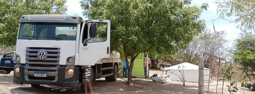 Secretaria de Agricultura de Feira publica edital para contratação de mais carros pipa