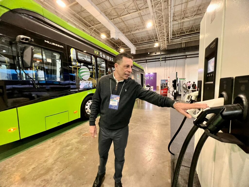 Secretário de Transportes de Feira participa de Congresso Nacional de Mobilidade Urbana em São Paulo e afirma: ‘Estamos buscando avanços tecnológicos’