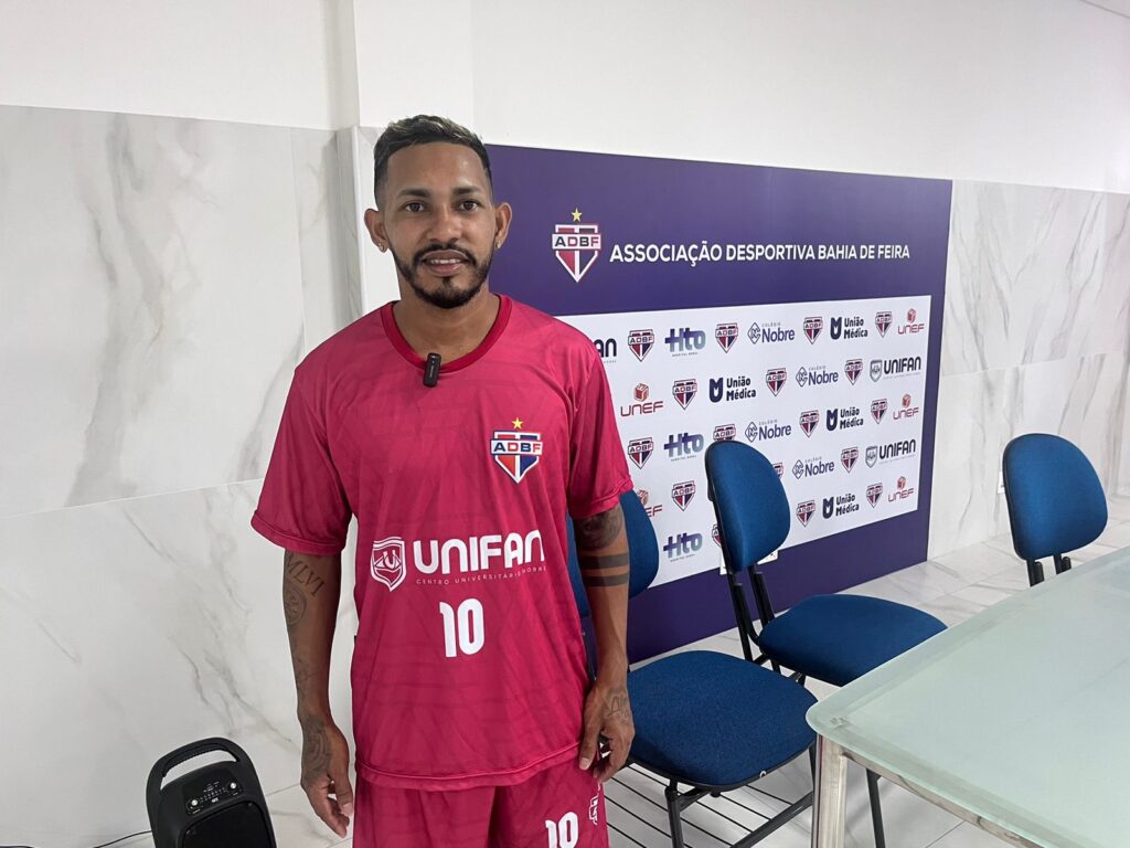 Camisa 10, Ronan detalha escolha pelo Bahia de Feira, agradece carinho da torcida e confiança da diretoria
