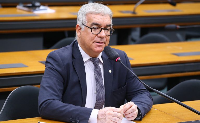 Surpresa nas urnas: Zé Neto supera 100 mil votos na Bahia, mas não garante reeleição a deputado federal