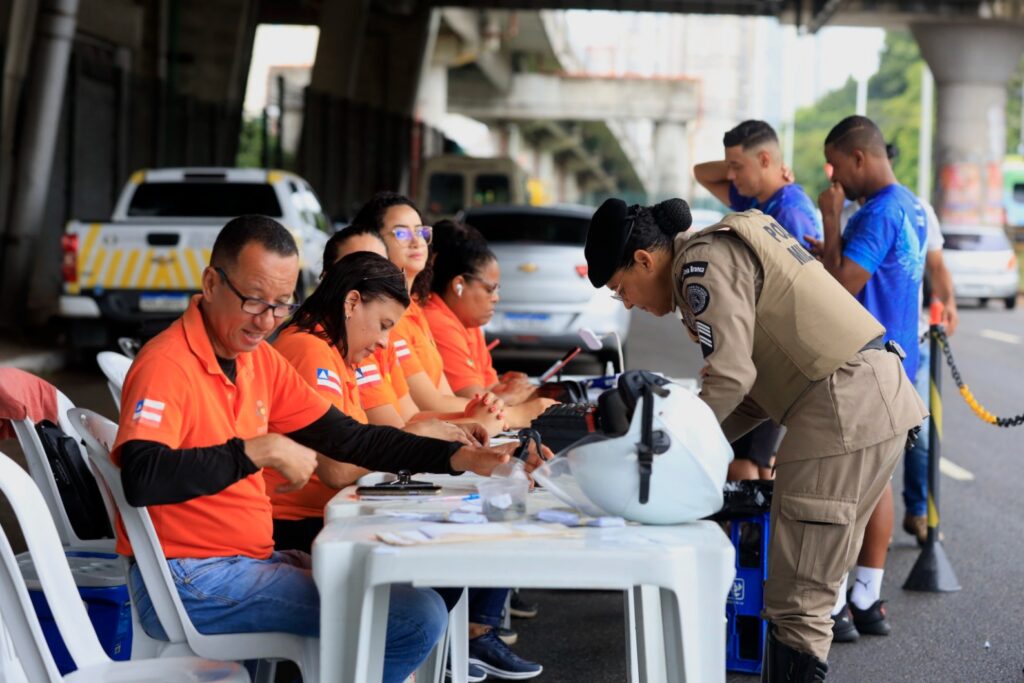 Operação Lei Seca do Detran autua mais de 100 condutores em três dias de operação Carnaval