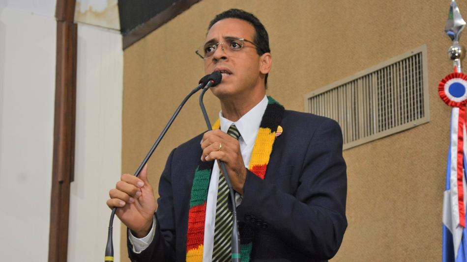 Deputado defende acesso à documentação sobre a ditadura militar na Bahia