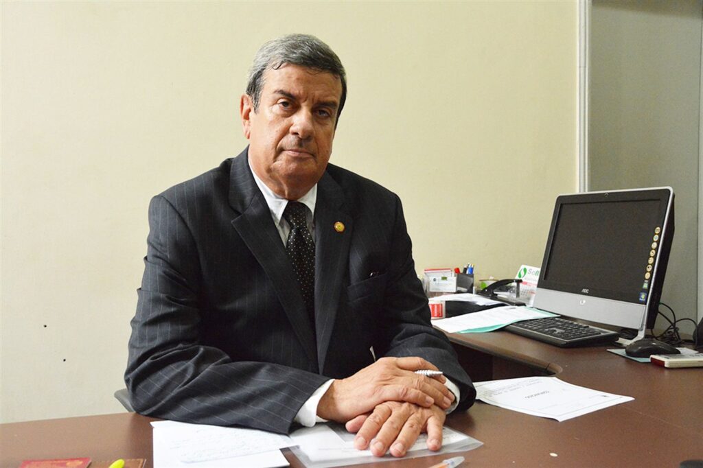 71% dos feirenses reprovam a gestão do prefeito Colbert Martins, aponta pesquisa