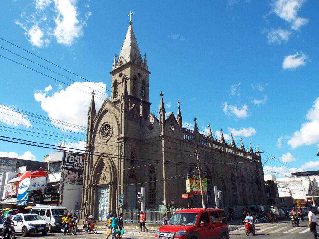 Completando 60 anos de fé e tradição, Igreja Senhor dos Passos, em Feira de Santana, se torna oficialmente Santuário