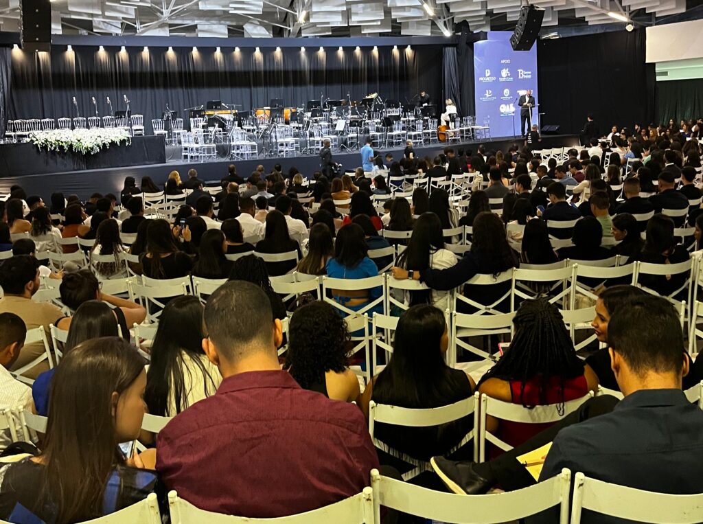 Encontro dos Tribunais, da UNIFAN, reúne mil pessoas na abertura, com grandes nomes do cenário jurídico