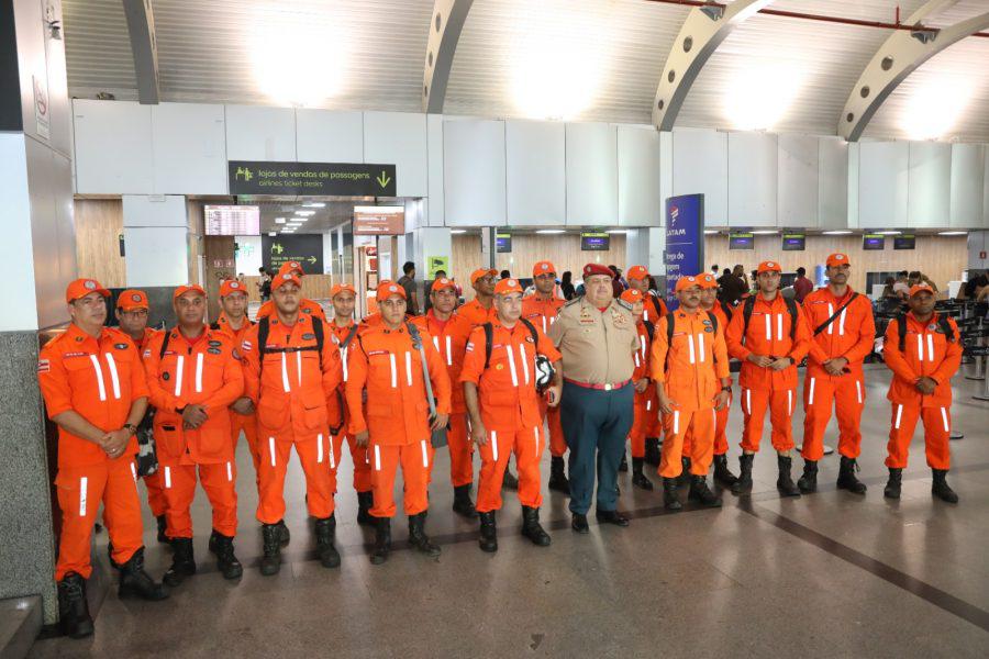 Bahia envia bombeiros militares e profissionais de saúde para auxiliar no socorro às vítimas das chuvas no RS