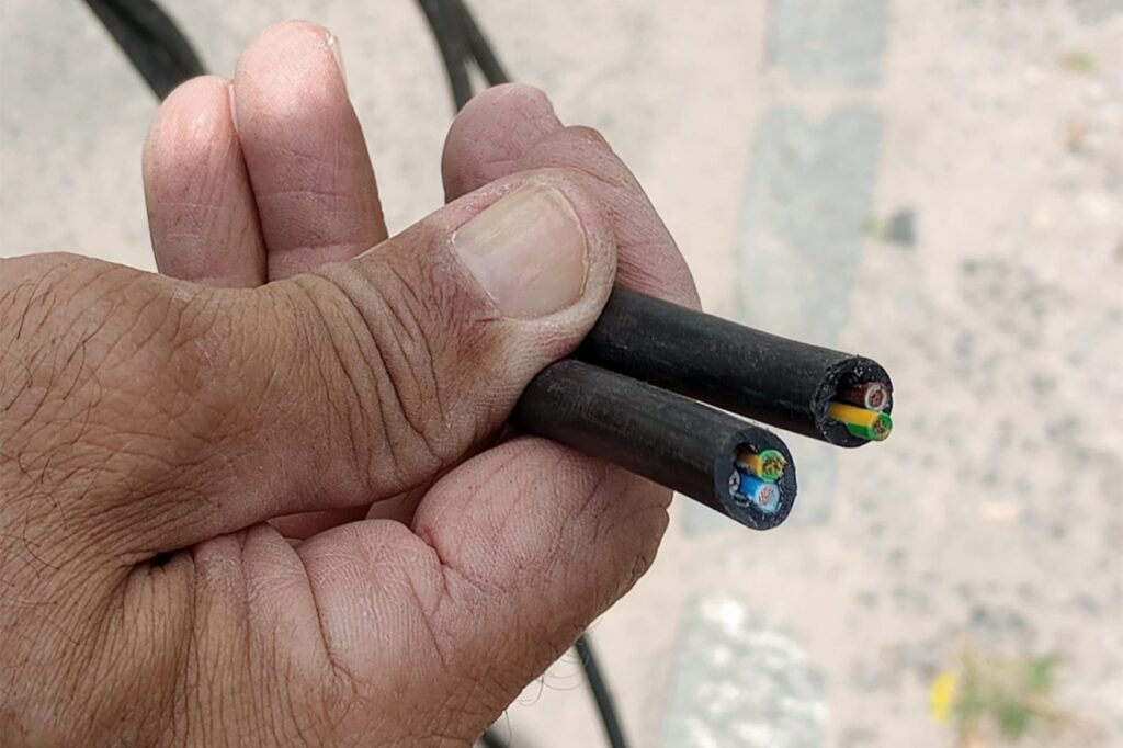 Furto de fios de iluminação pública em Feira já somam prejuízo de quase R$ 500 mil