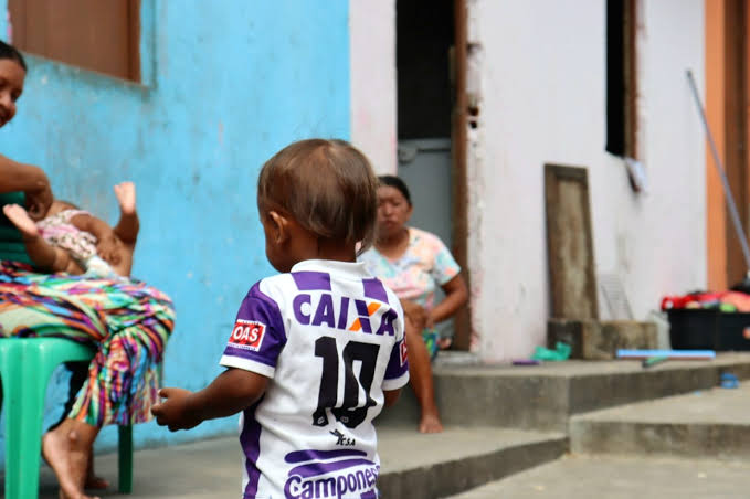 Refugiados venezuelanos da etnia warao evadiram de Feira de Santana, segundo Prefeitura