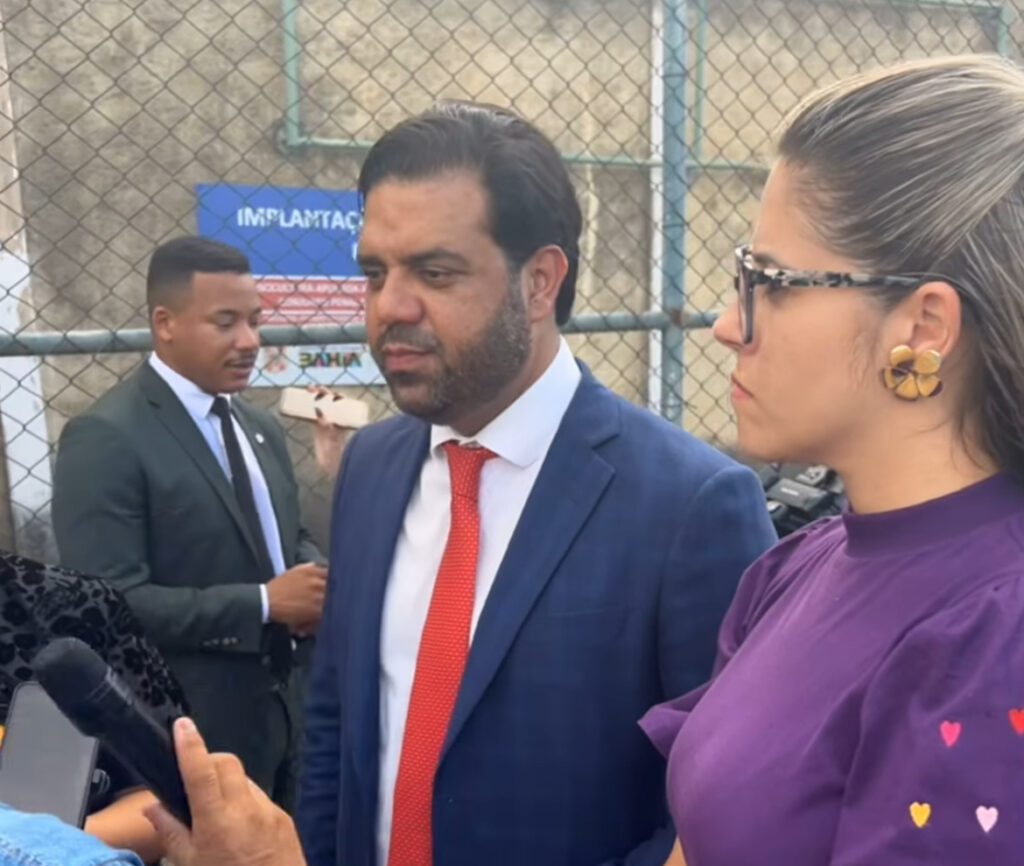 Advogado é agredido em Conjunto Penal de Feira de Santana; OAB repudia episódio e defende afastamento de diretor