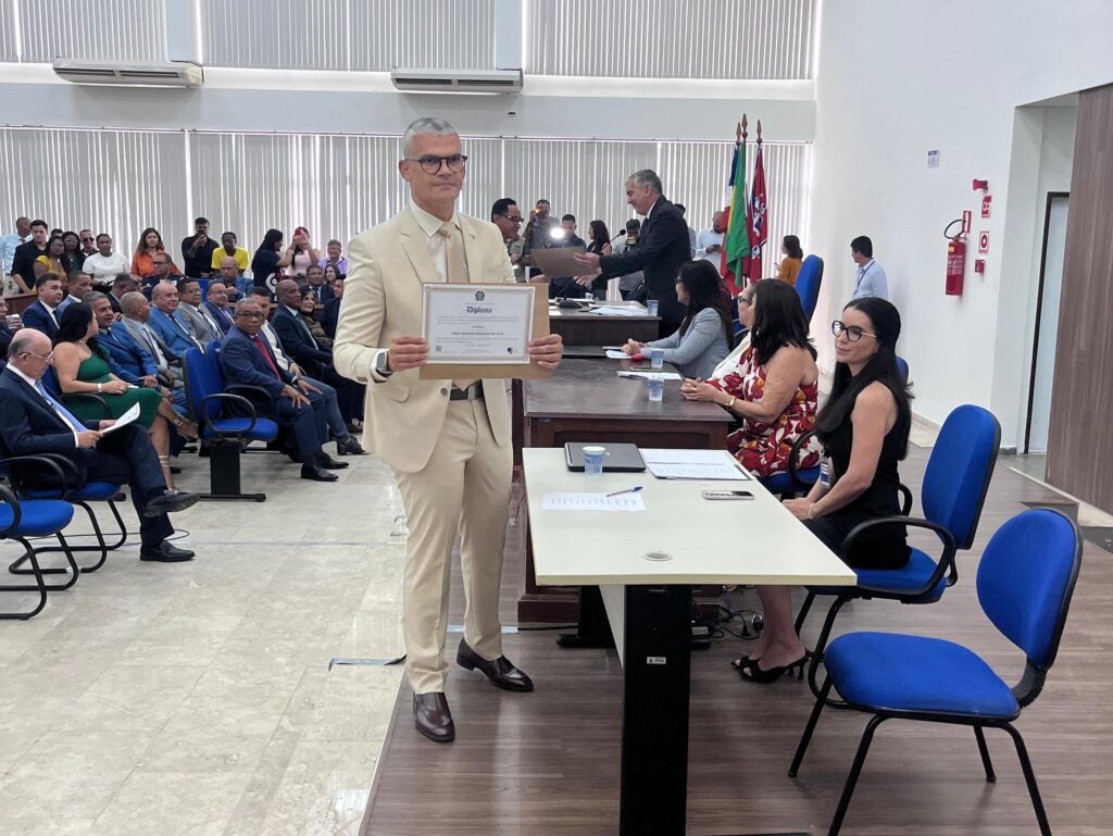 Pablo Roberto estabelece prazo para definir o futuro político: ‘Até amanhã pela manhã teremos o retorno’