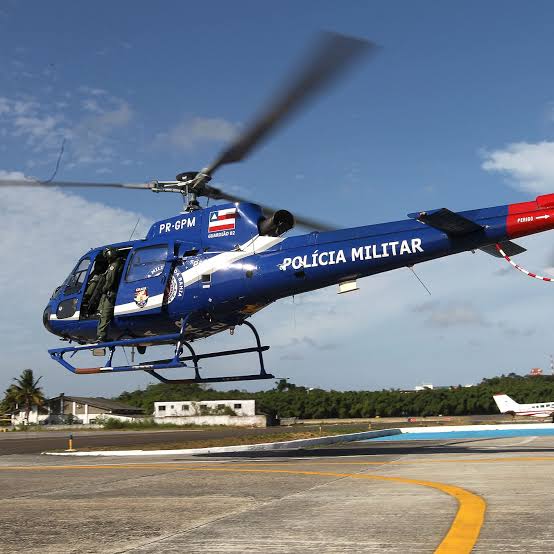 Com apoio do GRAER, Polícia Militar realiza operação integrada, buscando coibir crimes em Feira de Santana