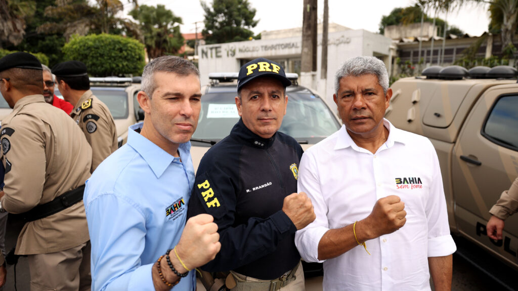 Em Feira, Jerônimo rebate críticas sobre a segurança pública: ‘Não conseguem ver nada de bom que a gente faz’