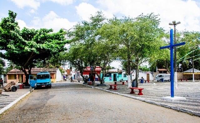 Moradores reivindicam construção de creche no distrito da Matinha